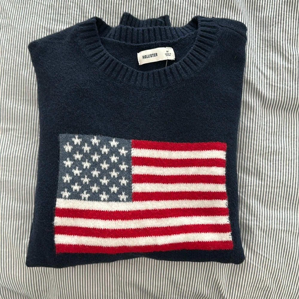 Hollister American flag knit
